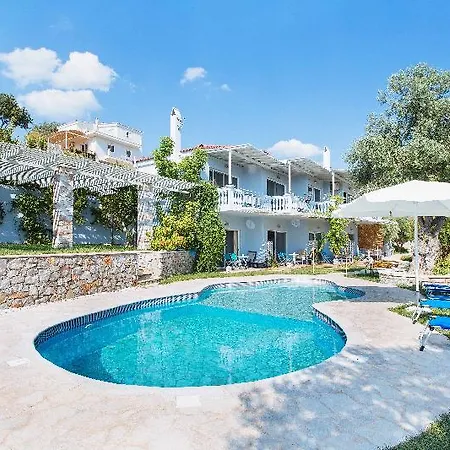 Sunny Place Hotel 3*